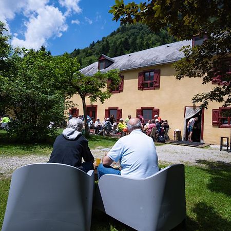 Gite Auberge Les Cascades La Mongie Exterior foto