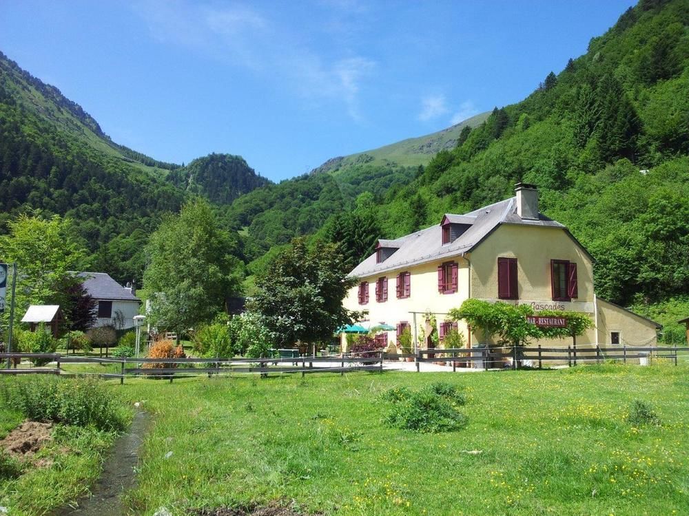 Gite Auberge Les Cascades La Mongie Exterior foto